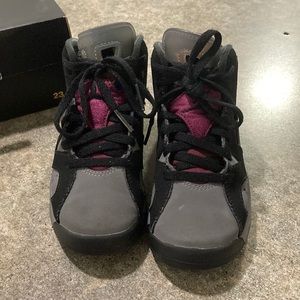 Jordan 6s retro used size 11.5
